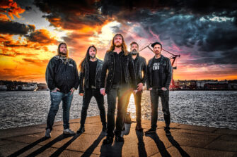 THE HALO EFFECT mit neuem Video zur brandneuen Single „Become Surrender“.