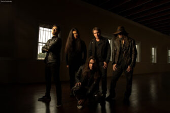 WHOM GODS DESTROY veröffentlichen neue Single „Crawl“