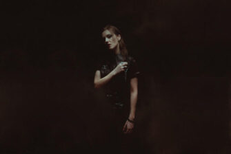 HALFLIVES droppen neuen Song „jealous.“