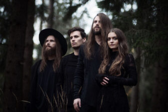 Kalandra kommen mit Lili Refrain auf Tour