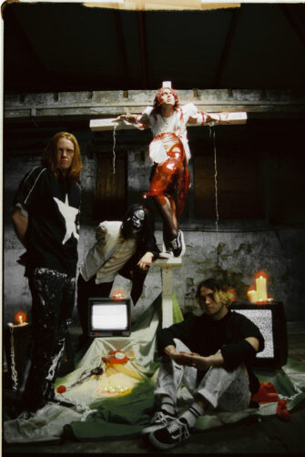 STATIC DRESS veröffentlichen neue Single „crying“