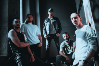 Newcomer Desurrection legen nach: „Hidden From View“