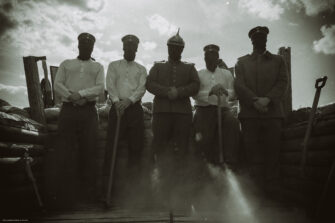 KANONENFIEBER droppen mit „Menschenmühle“ den ersten Song und das Lyric-Video aus ihrem kommenden Album „Die Urkatastrophe“