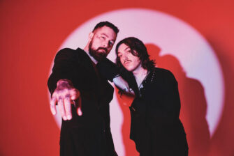 LOVELESS veröffentlicht neue Single „Heart-Shaped Soul“