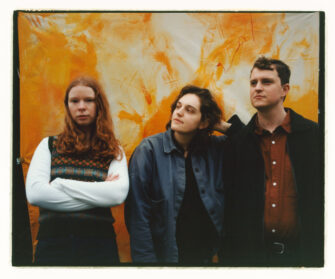 Our Girl mit neue Single „Something About Me Being a Woman“