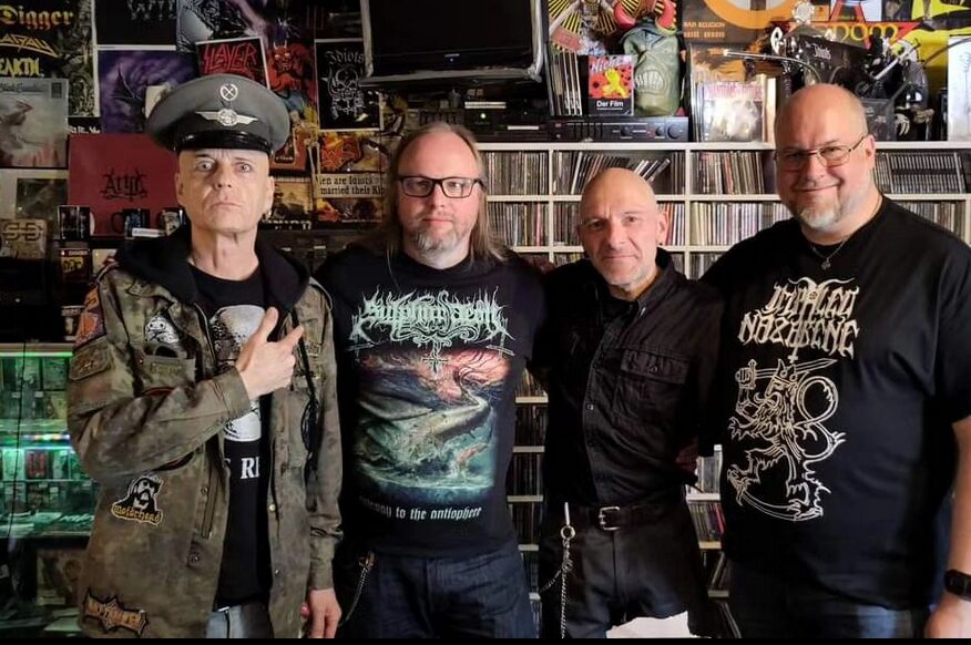 Zu Gast bei Idiots Records