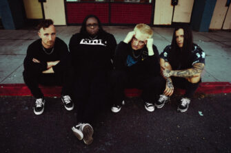 TETRARCH meldet sich mit neuer Single „Live Not Fantasize“ zurück