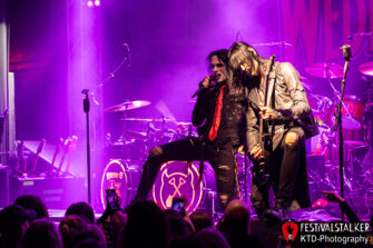 WEDNESDAY 13 veröffentlicht Live-Single „Look What The Bats Dragged In“