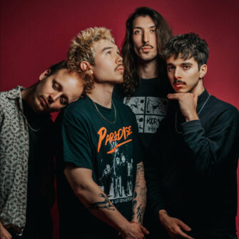 PLAIINS aus Hamburg mit neuer Single „Happy Faces“