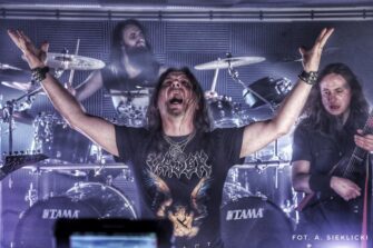 VADER mit droppen ‚Unbending (Mystic Festival Anthem 2025)‘