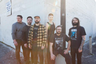 The World Is A Beautiful Place & I Am No Longer Afraid To Die droppen neue Single „Beware The Centrist“