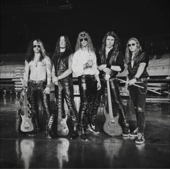 Wings of Steel droppen ihren brandneuen Track „Winds of Time“