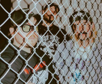 FOX LAKE droppen das Video zu „REAL FAST“