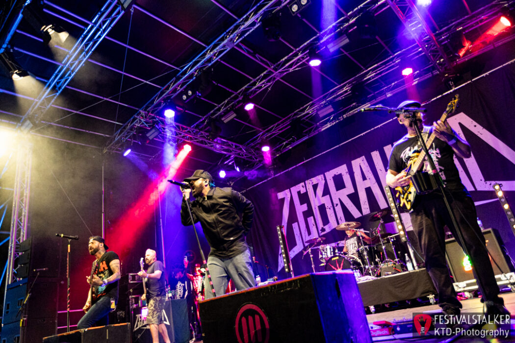 20250808 – Zebrahead – Tells Bells – 005