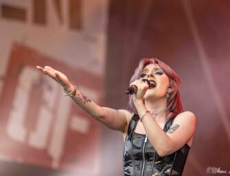 FUTURE PALACE mit dem Video zu ihrer neuen Single „SUPERNOVA“