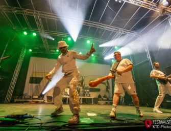 THE BUTCHER SISTERS feat. Hämatom mit neuer Single „Ü30“