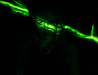 SIERRA VEINS veröffentlicht neue Single „DESIRE“