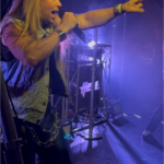 Review: Heißer Tourstart von H.E.A.T. in der GrooveStation Dresden