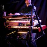 Energiegeladene Klangwelten in der Zollkantine: Aglasio, Ultraviolett & ExSilencio Energiegeladene Klangwelten in der Zollkantine: Aglasio, Ultraviolett & ExSilencio