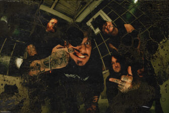 DISTANT melden sich mit neuer Single „Nothing Left To Hate“