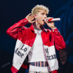 MGK live in München: So war die Lost Americana Show in der Olympiahalle | Konzertreview & Fotos MGK live in München: So war die Lost Americana Show in der Olympiahalle | Konzertreview & Fotos