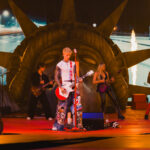 MGK live in München: So war die Lost Americana Show in der Olympiahalle | Konzertreview & Fotos MGK live in München: So war die Lost Americana Show in der Olympiahalle | Konzertreview & Fotos