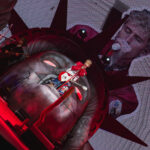 MGK live in München: So war die Lost Americana Show in der Olympiahalle | Konzertreview & Fotos MGK live in München: So war die Lost Americana Show in der Olympiahalle | Konzertreview & Fotos