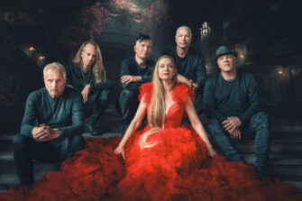 SUBWAY TO SALLY veröffentlichen Akustikversion von „Kleid aus Rosen“ (NACKT III Version)