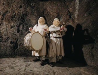 TABERNIS lädt mit neuer Single „Tenebrae“ zum mystischen Ritual