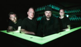 Rockwasser mit erster Sinlge „Unbesiegbar“ aus dem kommenden Album „Geboren für die Ewigkeit“