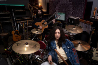 Crown Lands droppen die neue Single „Blackstar“