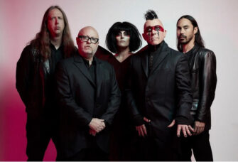 PUSCIFER mit dem Video zu „A Public Stoning“