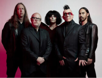 PUSCIFER mit dem Video zu „A Public Stoning“