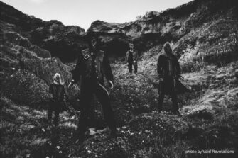 FORSMÁN droppen neuen Single „Drottinn Fyrirgefur Allt“