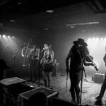 Wenn das Banjo den Moshpit entfacht: The Bridge City Sinners im K&ouml;lner Luxor