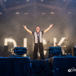 Pomade, Kontrabass und Regen - Dick Brave rockt Dinslaken