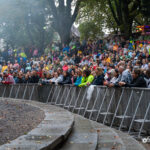 Pomade, Kontrabass und Regen - Dick Brave rockt Dinslaken