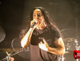 Bülent Ceylan & Band lassen es in der Weststadthalle Essen ordentlich krachen – Fotos
